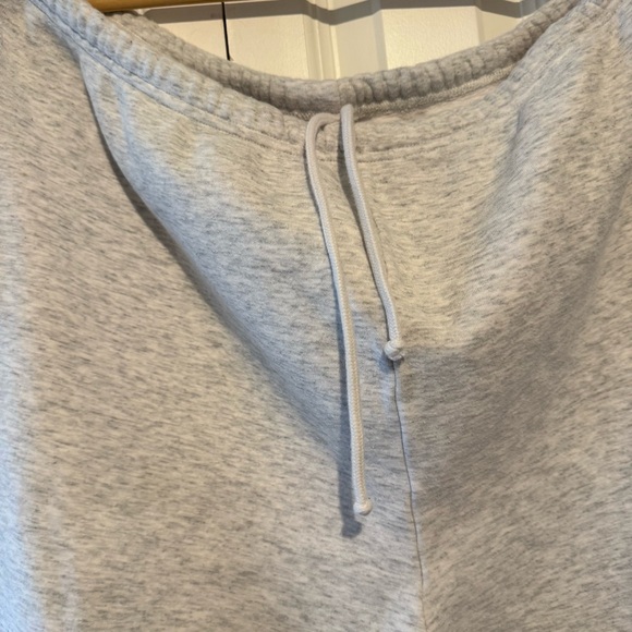 Cozy skims Sweatpants - Picture 3 of 7